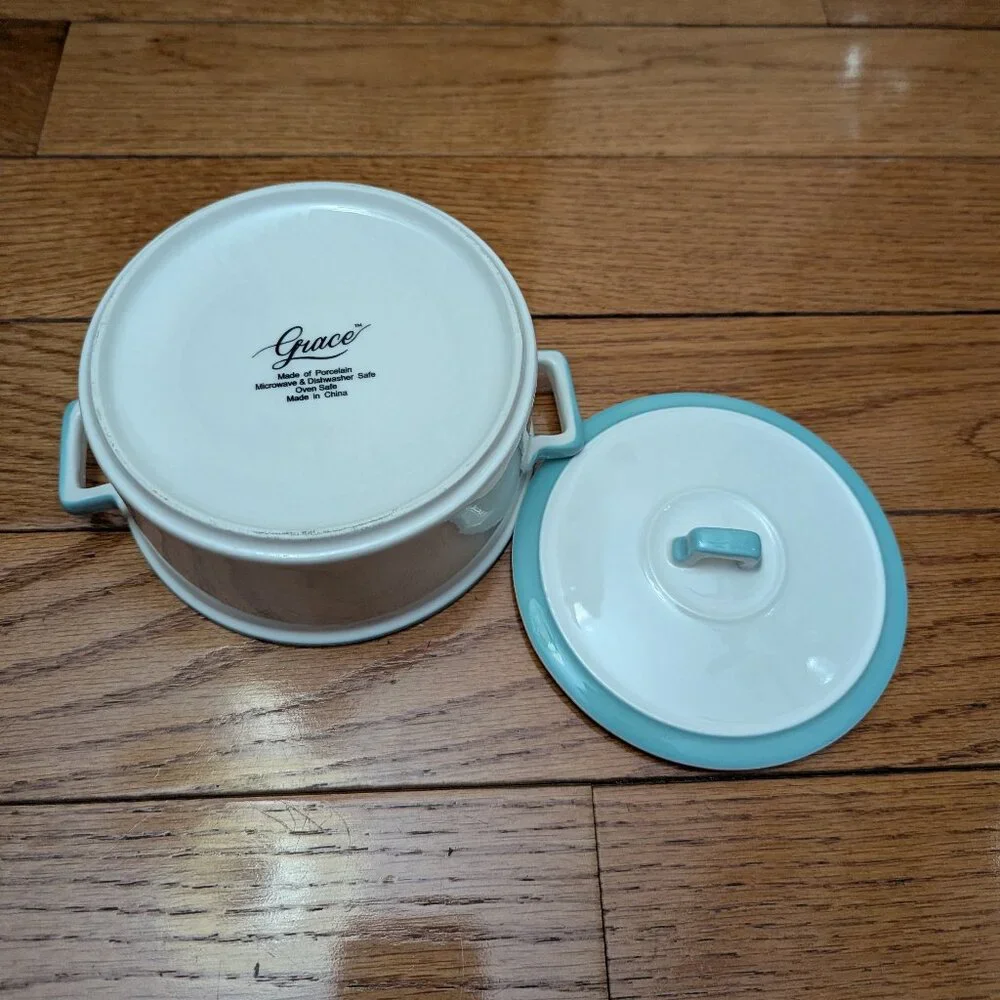 Porcelain Casserole With Lid by Grace 5